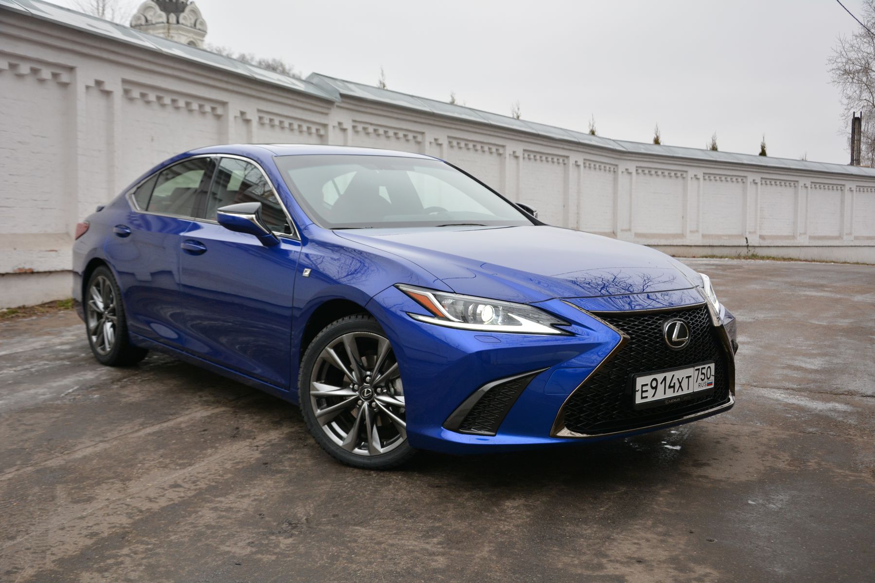 Lexus es350 черный